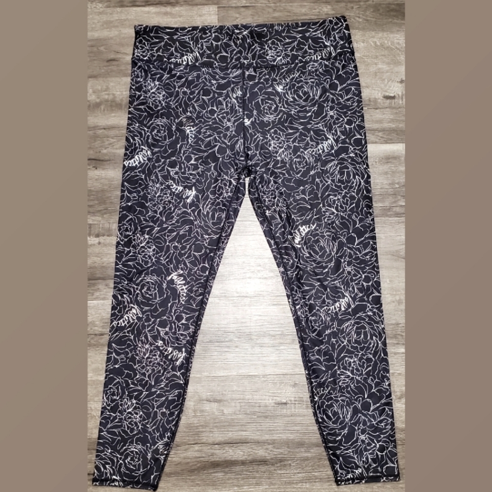 Print Choice Salar Legging by Fabletics SIZE 3X